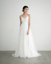 Load image into Gallery viewer, Petal camisole dress