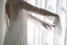 Load image into Gallery viewer, Long sleeve slender dress