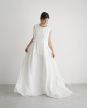 Load image into Gallery viewer, Side ribbon dress