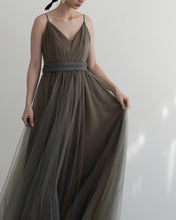 Load image into Gallery viewer, Khaki dress