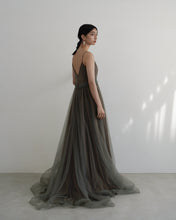 Load image into Gallery viewer, Khaki dress
