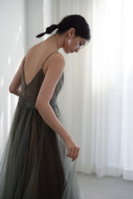 Load image into Gallery viewer, Khaki dress