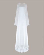 Load image into Gallery viewer, Back-flare long-sleeve dress